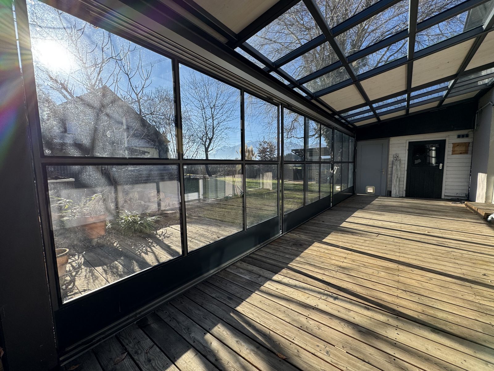 Bungalow mit traumhaftem Wintergarten in ruhiger Wohngegend – 3