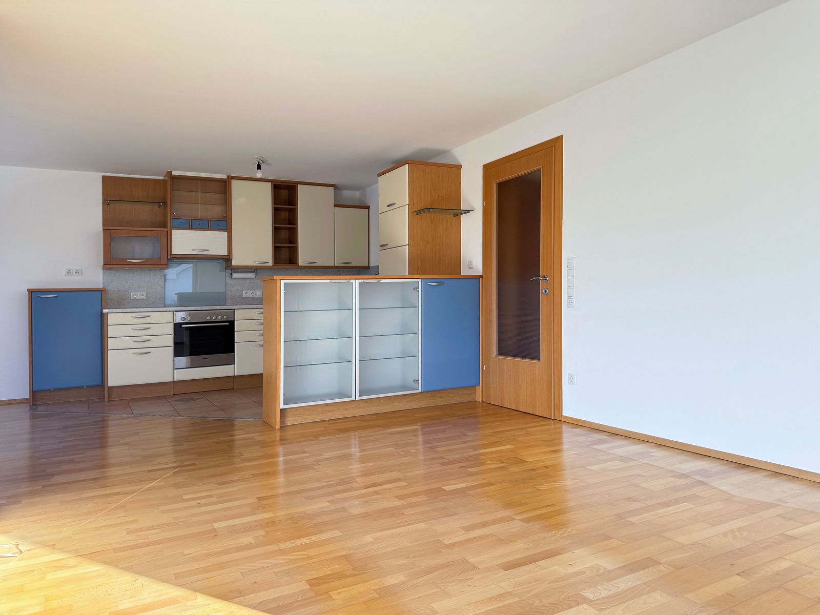 Gepflegte 3-Zimmerwohnung in kleiner Wohnanlage mit nur 4 Einheiten – 3