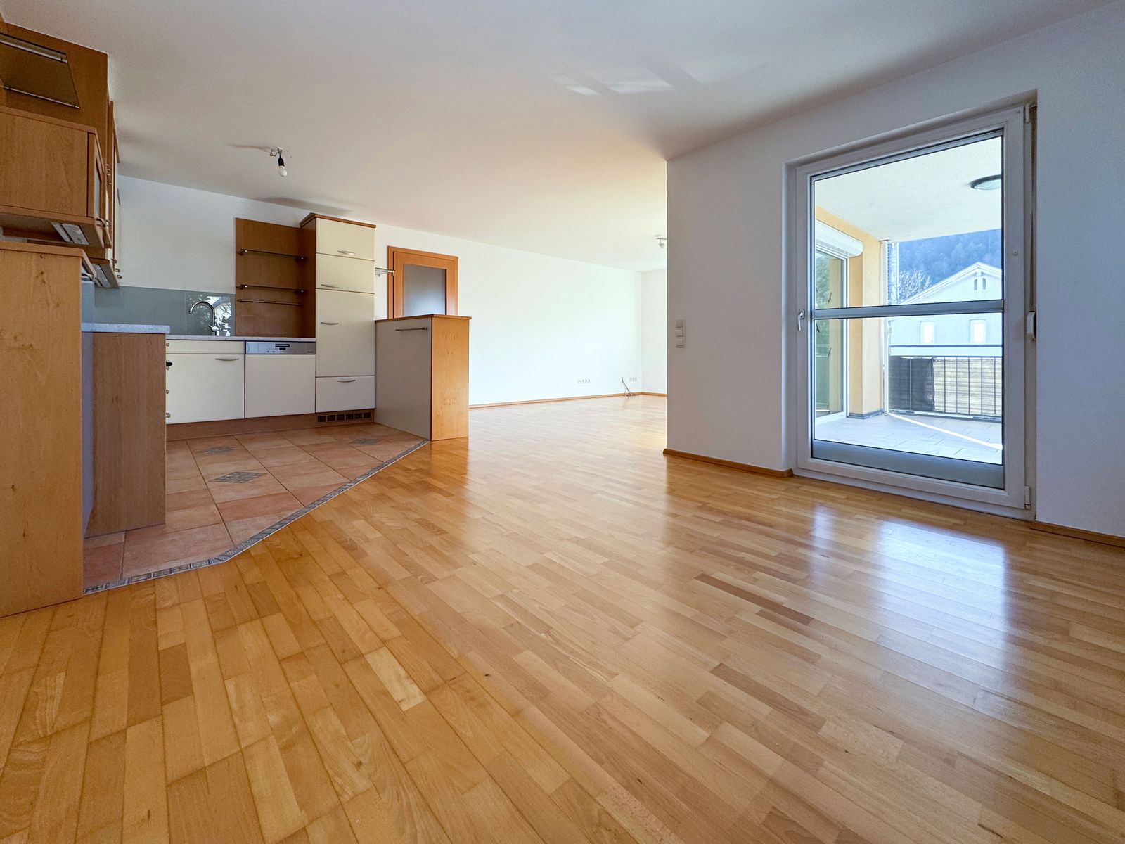 Gepflegte 3-Zimmerwohnung in kleiner Wohnanlage mit nur 4 Einheiten – 5