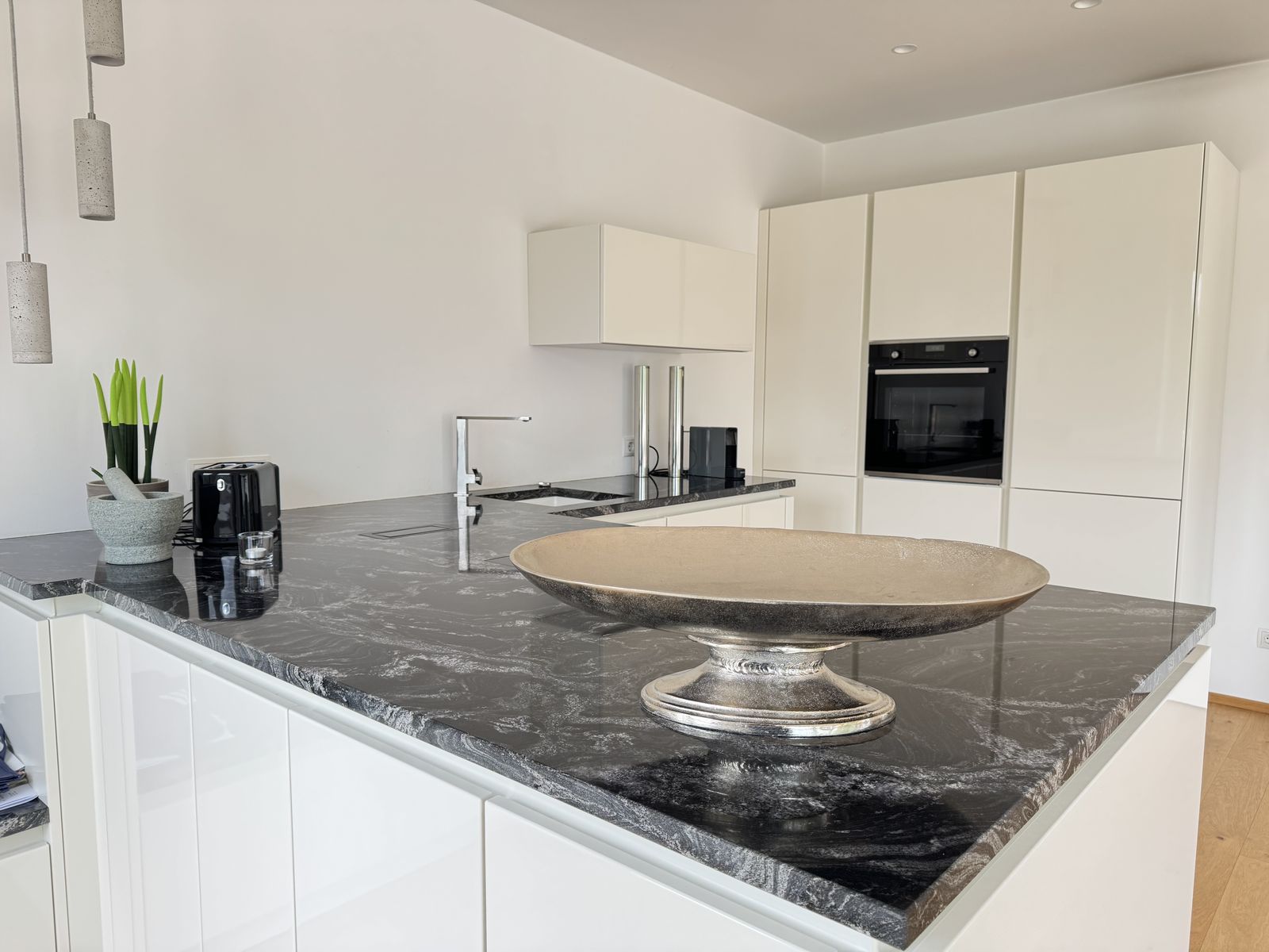 Exklusives Penthouse: 191 m² Terrasse mit Bergpanorama & modernster Ausstattung – 3