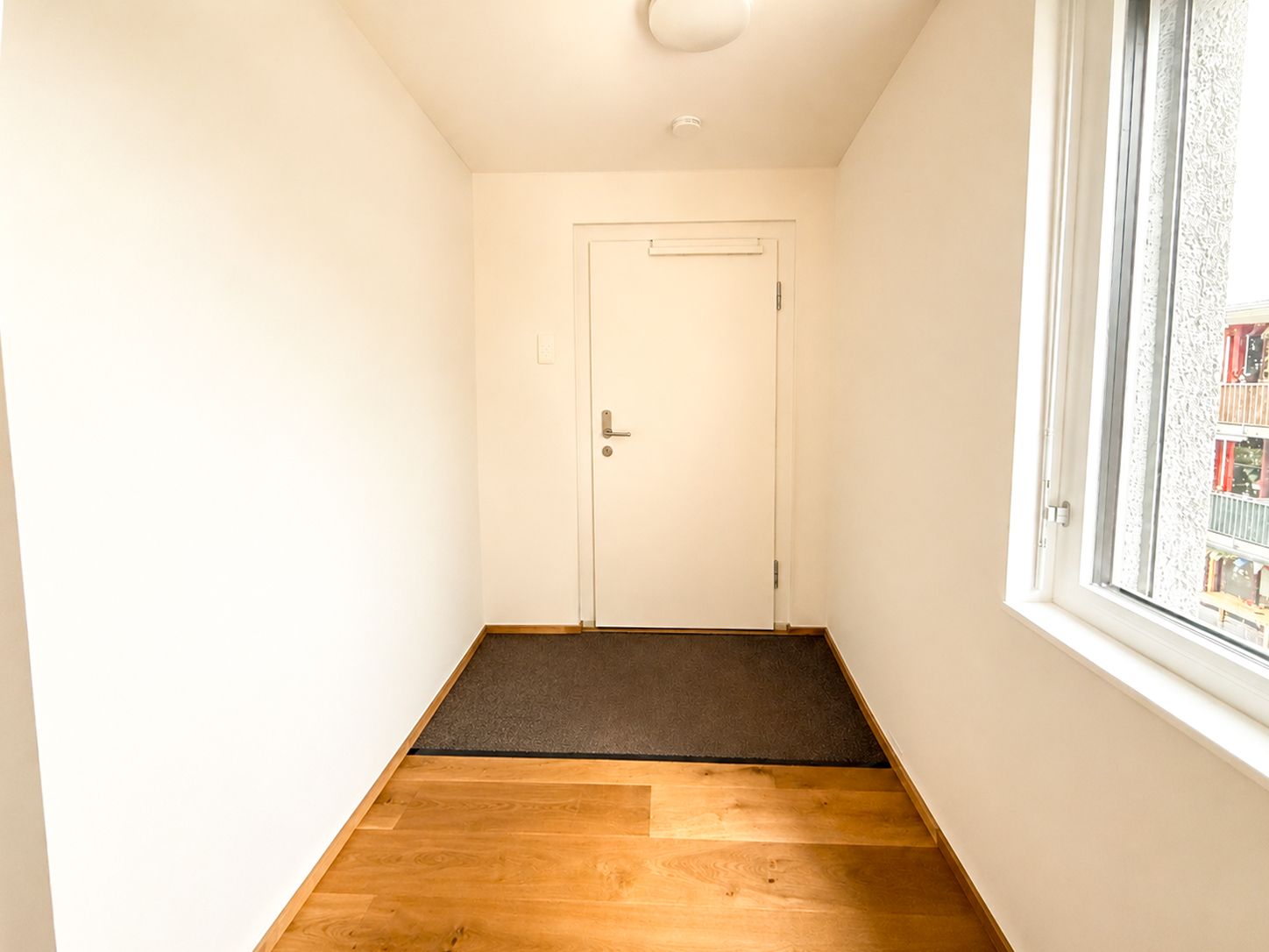Moderne 3-Zimmer-Dachgeschosswohnung mit idealem Grundriss in ruhiger Wohnlage – 2